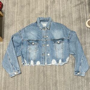 Love Tree Light Cropped Blue Denim Jacket